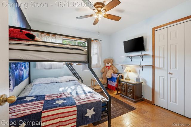 3615 Hazelton Avenue, Rochester Hills, MI 48307