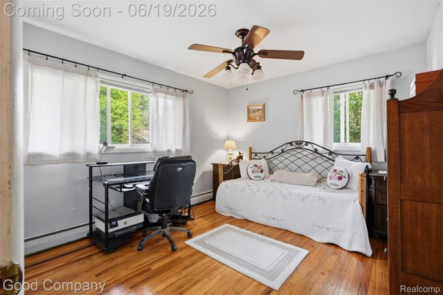 3615 Hazelton Avenue, Rochester Hills, MI 48307