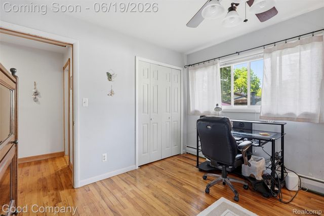 3615 Hazelton Avenue, Rochester Hills, MI 48307