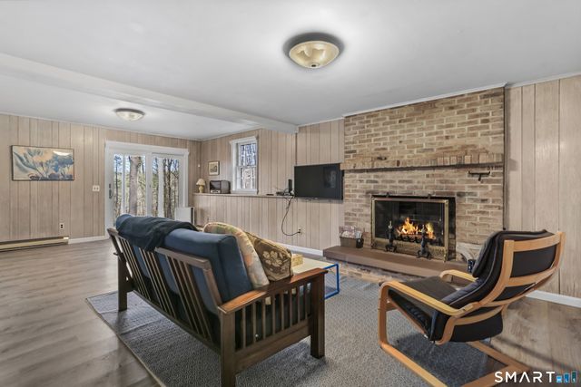 268 Umpawaug Road, Redding, CT 06896