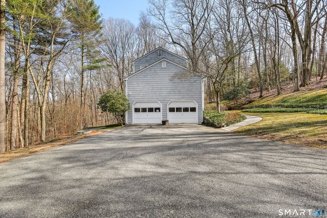 268 Umpawaug Road, Redding, CT 06896