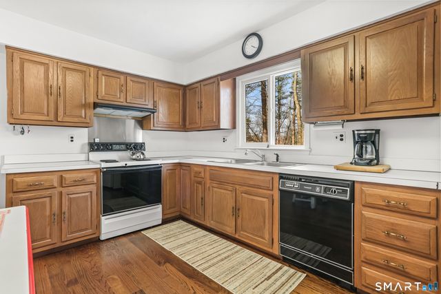 268 Umpawaug Road, Redding, CT 06896