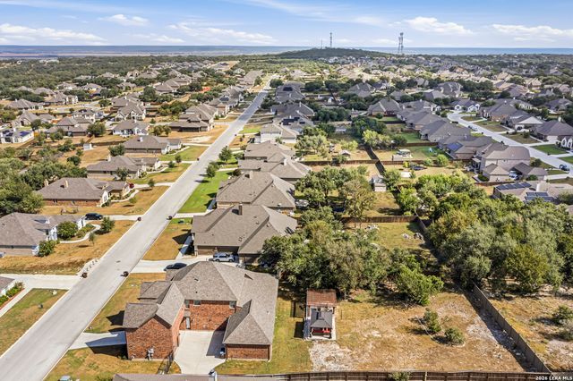 531 LILLY BLF, Castroville, TX 78009