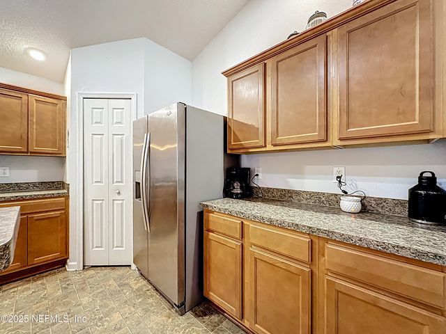 15200 LITTLE FILLY Court, Jacksonville, FL 32234