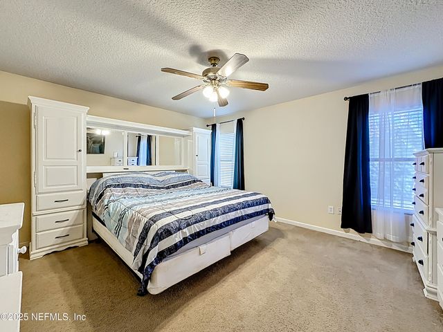 15200 LITTLE FILLY Court, Jacksonville, FL 32234