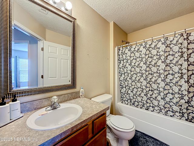 15200 LITTLE FILLY Court, Jacksonville, FL 32234