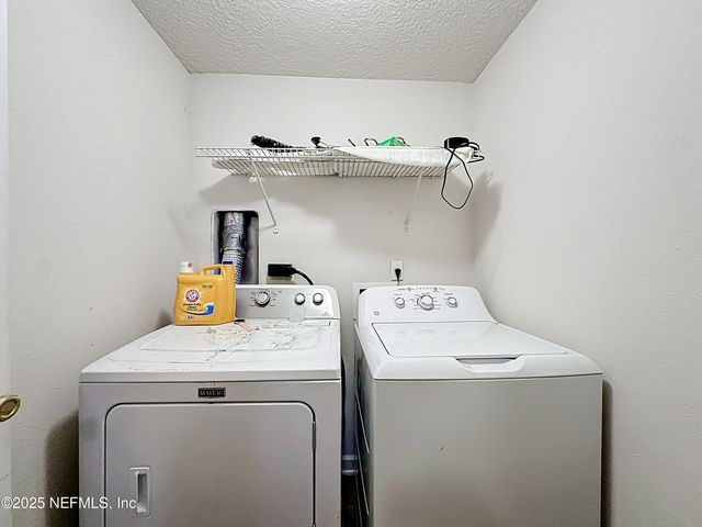 15200 LITTLE FILLY Court, Jacksonville, FL 32234