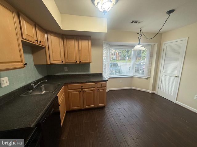 3409 TENDRIL CT, Woodbridge, VA 22192