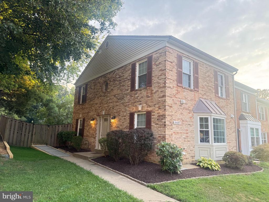 3409 TENDRIL CT, Woodbridge, VA 22192