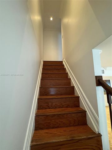 3920 Woodside Dr 2, Coral Springs, FL 33065