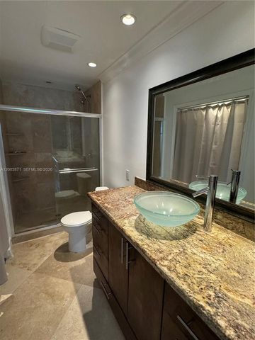 3920 Woodside Dr 2, Coral Springs, FL 33065