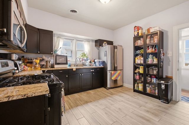 4934 S Kedvale Avenue, Chicago, IL 60632