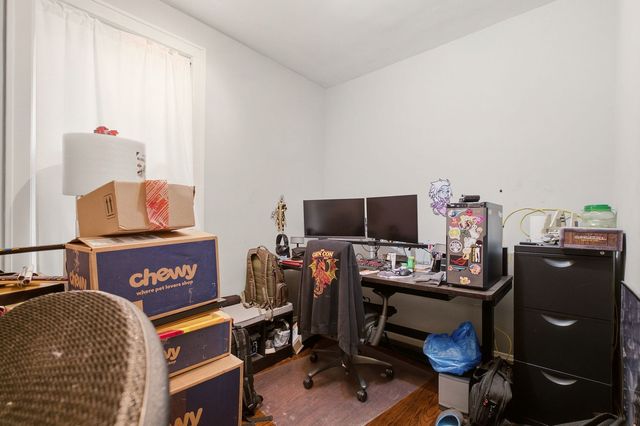4934 S Kedvale Avenue, Chicago, IL 60632