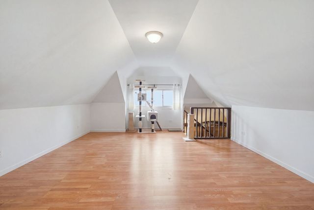 4934 S Kedvale Avenue, Chicago, IL 60632