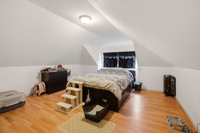 4934 S Kedvale Avenue, Chicago, IL 60632