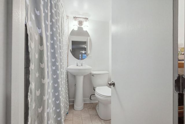 4934 S Kedvale Avenue, Chicago, IL 60632