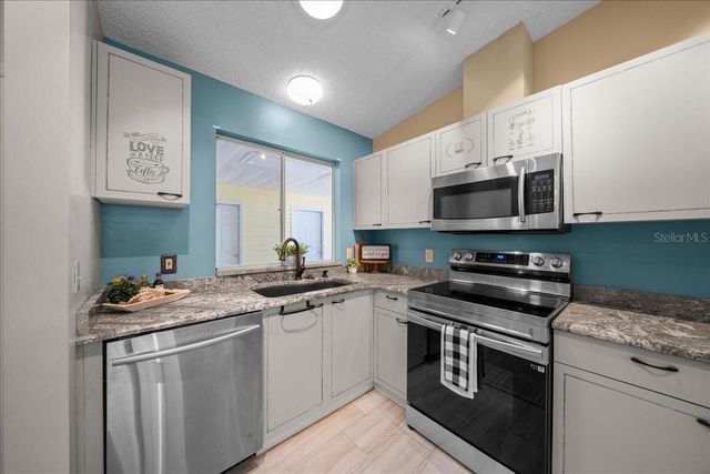 1133 DEL TORO DRIVE, Lady Lake, FL 32159