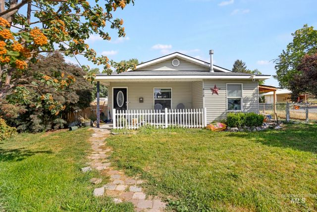 228 E Ave D, Jerome, ID 83338