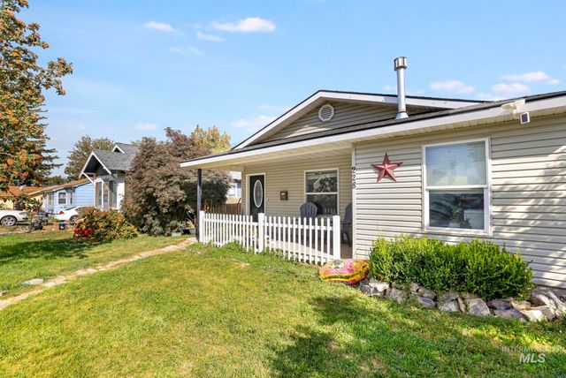 228 E Ave D, Jerome, ID 83338