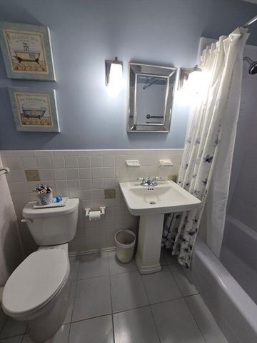 276 Albion Street 22, Wakefield, MA 01880