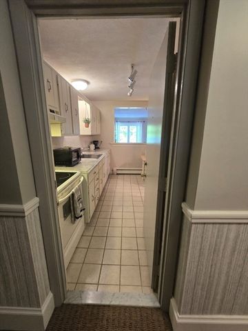 276 Albion Street 22, Wakefield, MA 01880