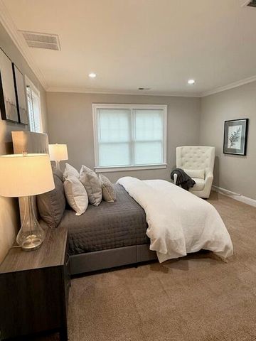 1646 W Chicago Boulevard, Detroit, MI 48206