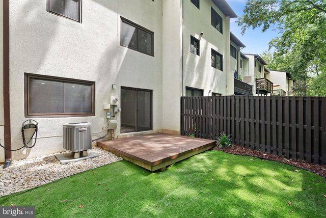 11986 BARREL COOPER CT, Reston, VA 20191