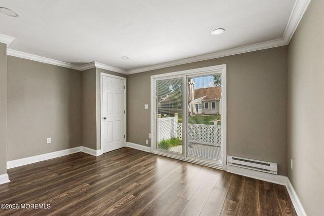 139 Wein Market C, Freehold, NJ 07728