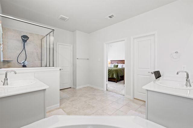 3016 Prairie Trail Avenue, Aubrey, TX 76227