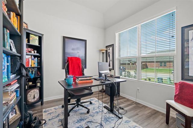 3016 Prairie Trail Avenue, Aubrey, TX 76227
