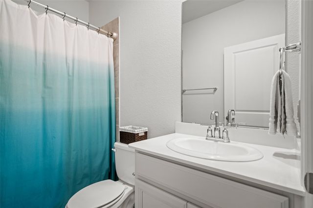 3016 Prairie Trail Avenue, Aubrey, TX 76227