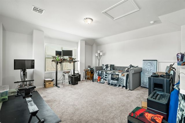 3016 Prairie Trail Avenue, Aubrey, TX 76227