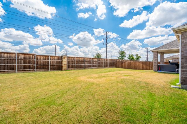3016 Prairie Trail Avenue, Aubrey, TX 76227