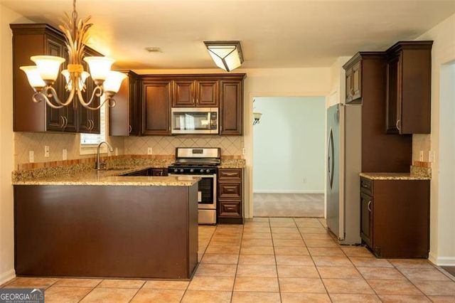 436 TWO IRON Trail, Kennesaw, GA 30144