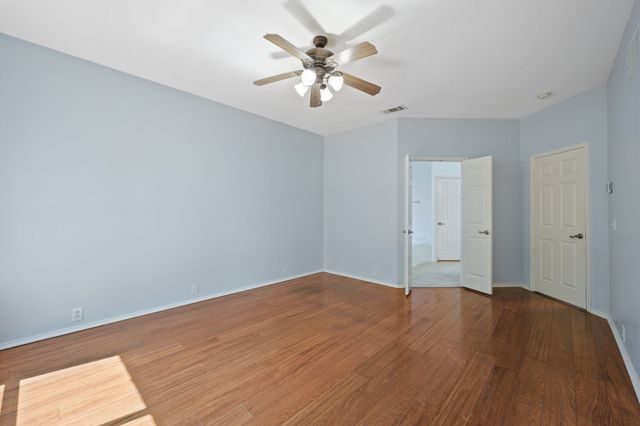 7004 Crenshaw Lane, Denton, TX 76210