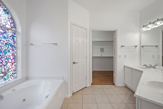 7004 Crenshaw Lane, Denton, TX 76210