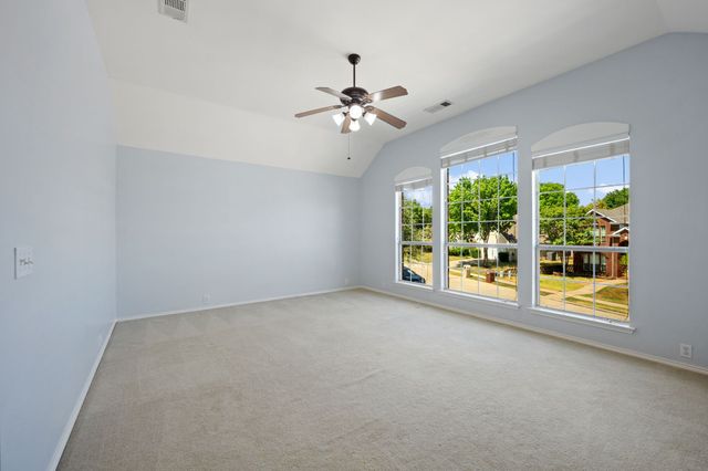 7004 Crenshaw Lane, Denton, TX 76210