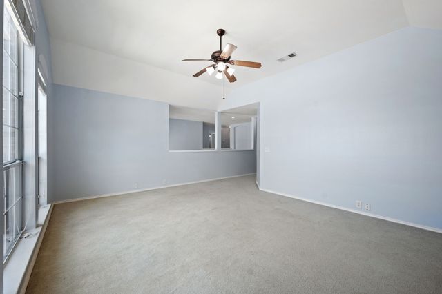 7004 Crenshaw Lane, Denton, TX 76210