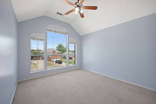 7004 Crenshaw Lane, Denton, TX 76210