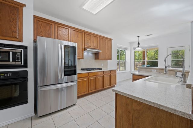 7004 Crenshaw Lane, Denton, TX 76210