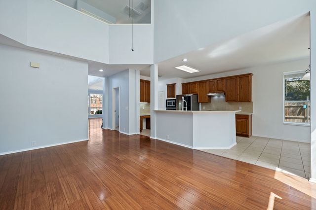 7004 Crenshaw Lane, Denton, TX 76210