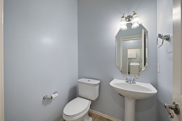 7004 Crenshaw Lane, Denton, TX 76210