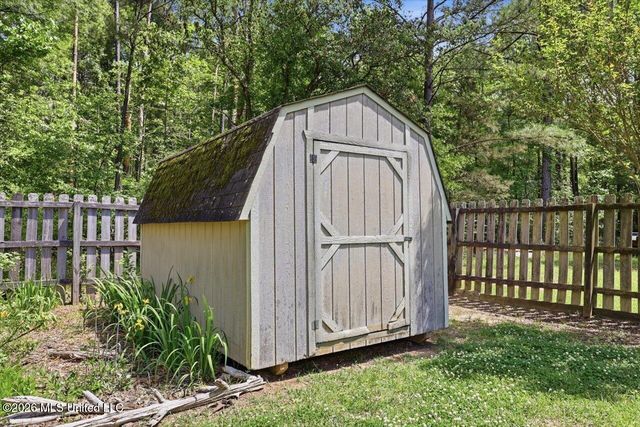 4008 Big Oak Drive, Jackson, MS 39272