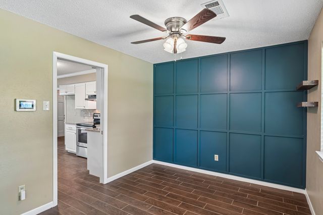 1707 Park Ridge Terrace, Arlington, TX 76012