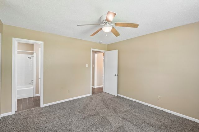 1707 Park Ridge Terrace, Arlington, TX 76012