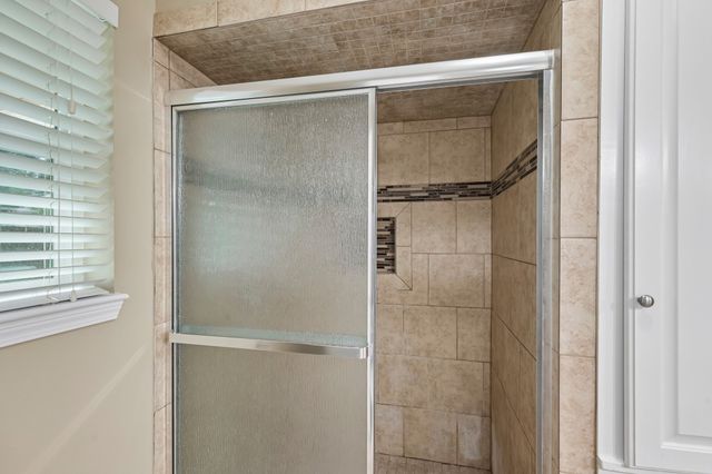 1707 Park Ridge Terrace, Arlington, TX 76012