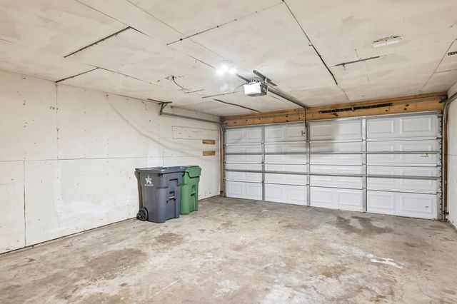 1707 Park Ridge Terrace, Arlington, TX 76012