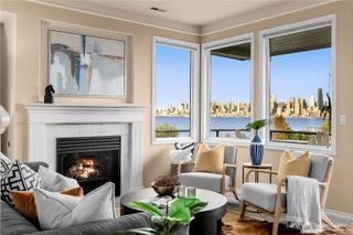 2349 Harbor Avenue SW #303, Seattle, WA 98126