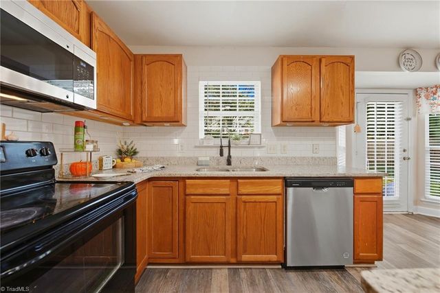 2231 Ballingarry Drive, Statesville, NC 28625