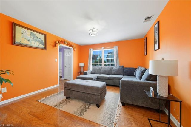 2231 Ballingarry Drive, Statesville, NC 28625